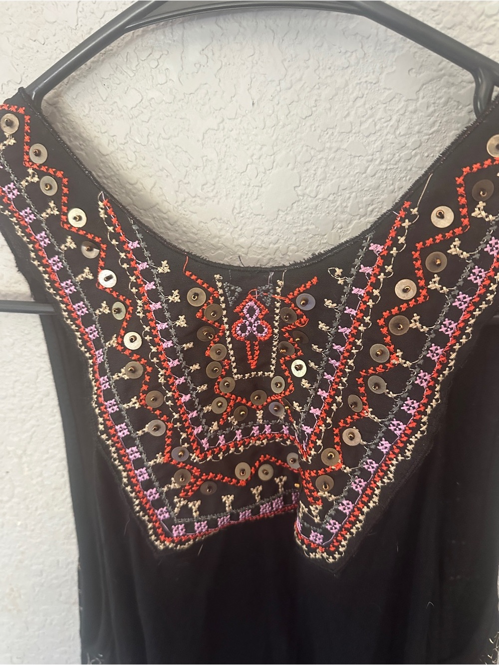 Harley-Davidson Black Top with Red, Pink and Gold Embroidery - Picture 5 of 7